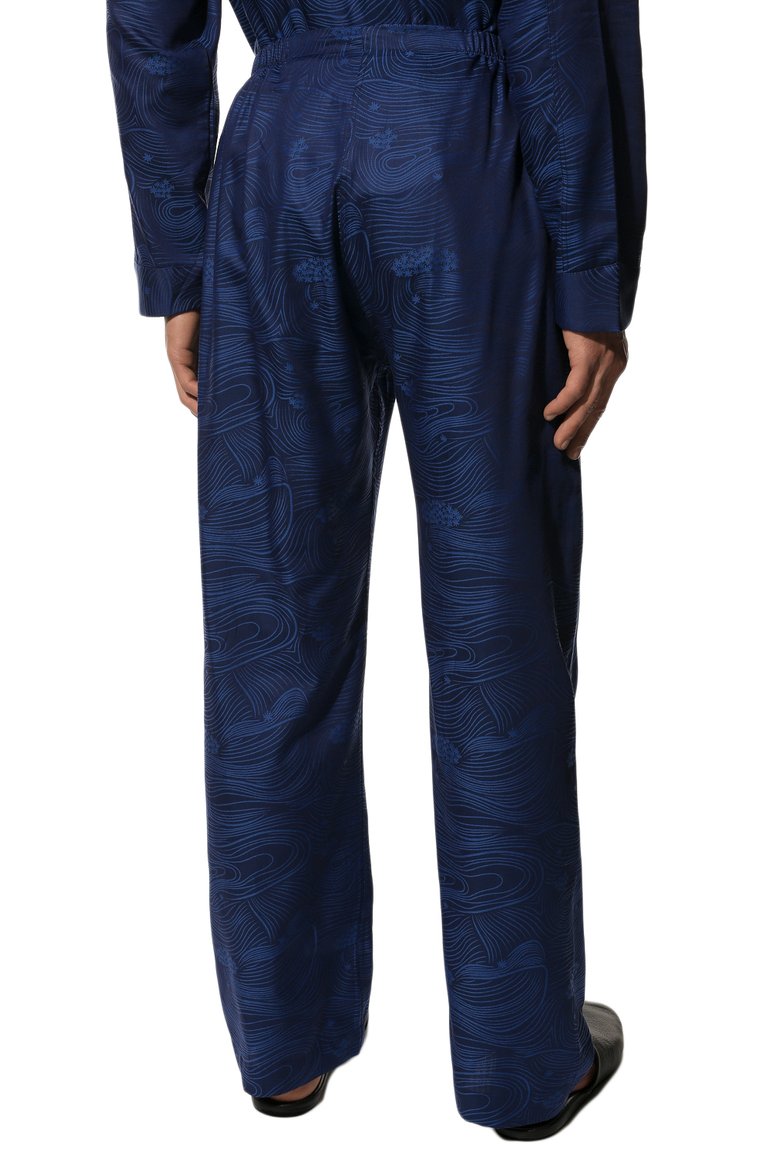 Мужская хлопковая пижама DEREK ROSE темно-синего цвета, арт. 5000-PARI022 | Фото 6 (Рукава: Длинные; Длина (брюки, джинсы): Стандартные; Кросс-КТ: домашняя одежда; Длина (для топов): Стандартные; Материал сплава: Проставлено; Материал внешний: Хлопок; Драгоценные камни: Проставлено)