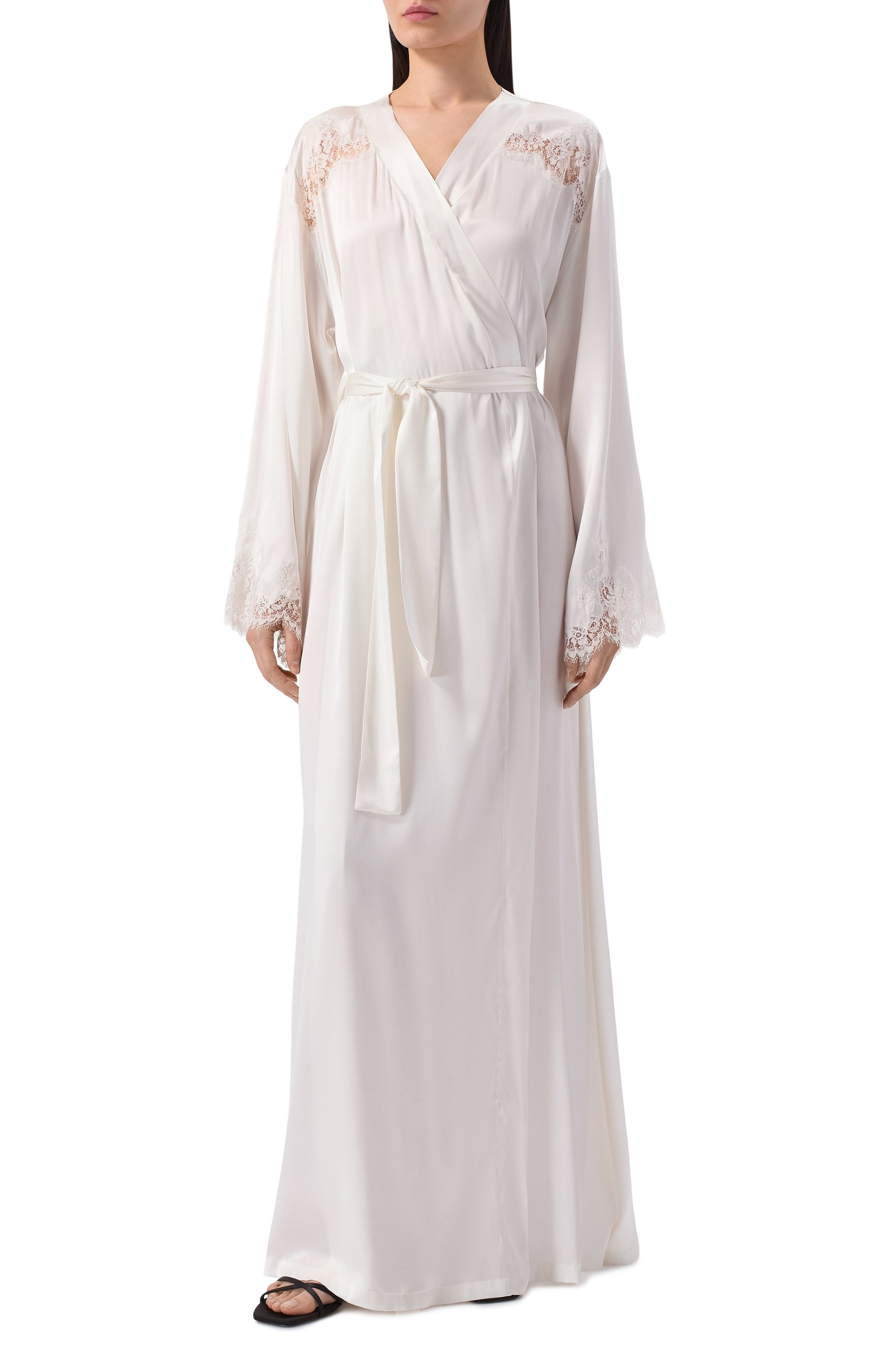 Шелковый халат I.D. SARRIERI кремового цвета по цене 246400 руб., арт. L4874, фото 2 Шелковый халат I.D. SARRIERI, арт. L4874, фото 2