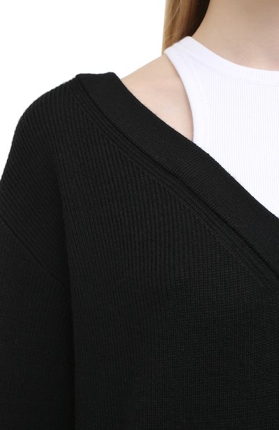 Шерстяной пуловер ALEXANDERWANG.T черного цвета по цене 49600 руб., арт. 4KC1201038, фото 5 Шерстяной пуловер ALEXANDERWANG.T, арт. 4KC1201038, фото 5