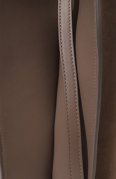 Женская сумка helene large REE PROJECTS коричневого цвета, арт. AW22/HELE1SCSUE | Фото 3 (Материал: Натуральная кожа; Ремень/цепочка: На ремешке; Сумки-технические: Сумки-шопперы; Размер: large; Драгоценные камни: Проставлено; Материал сплава: Проставлено)