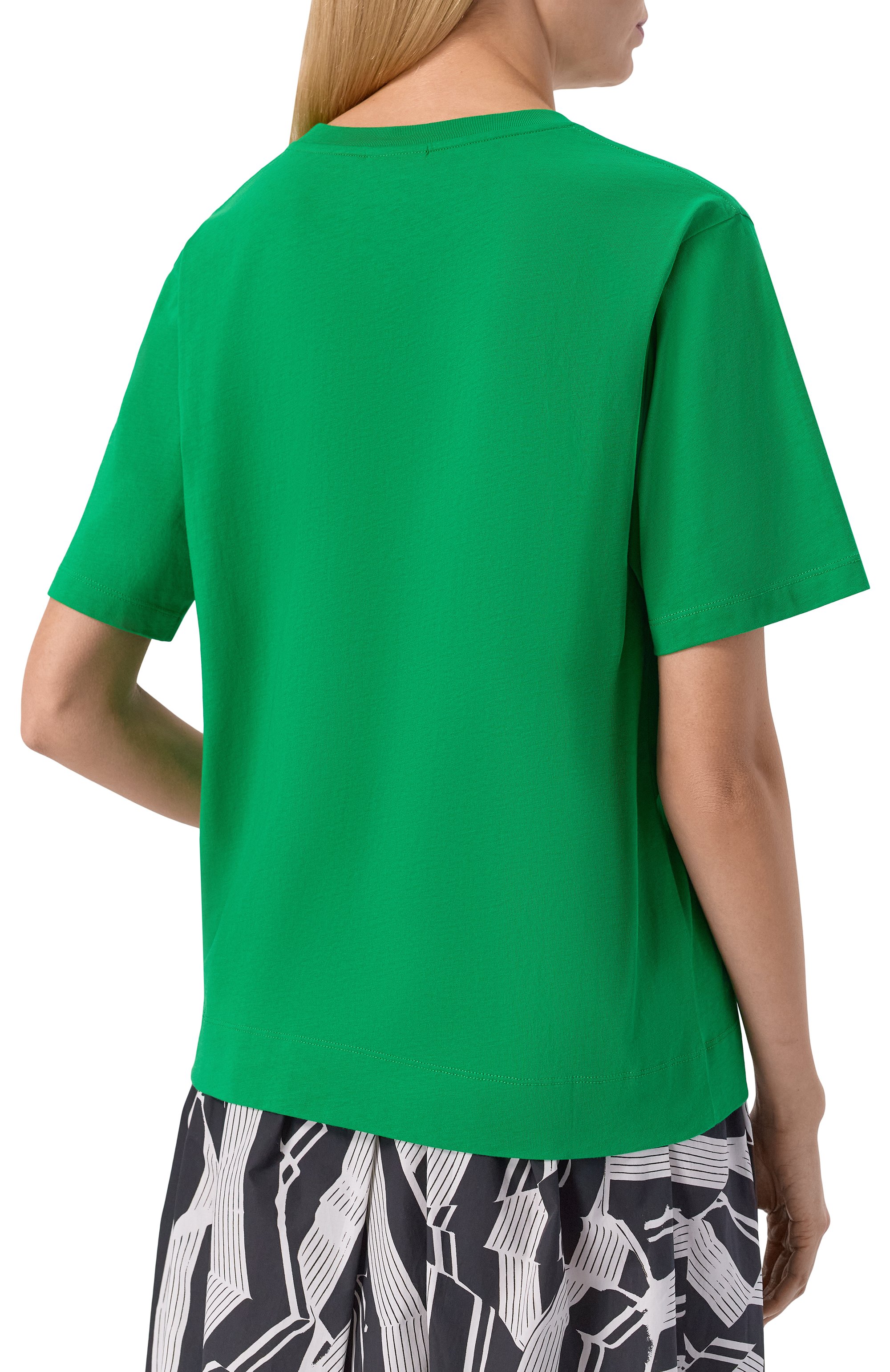 Хлопковая футболка DRIES VAN NOTEN зеленого цвета по цене 32800 руб., арт. 011100/3600, фото 4 Хлопковая футболка DRIES VAN NOTEN, арт. 011100/3600, фото 4