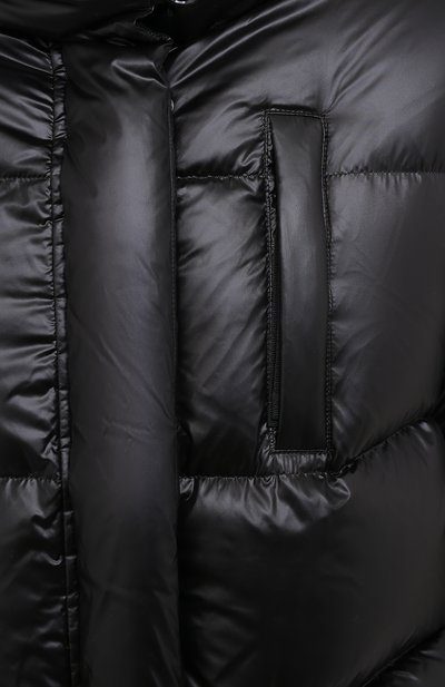 Пуховик WOOLRICH черного цвета по цене 65850 руб., арт. CFWW0U0282FR/UT1702, фото 5 Пуховик WOOLRICH, арт. CFWW0U0282FR/UT1702, фото 5