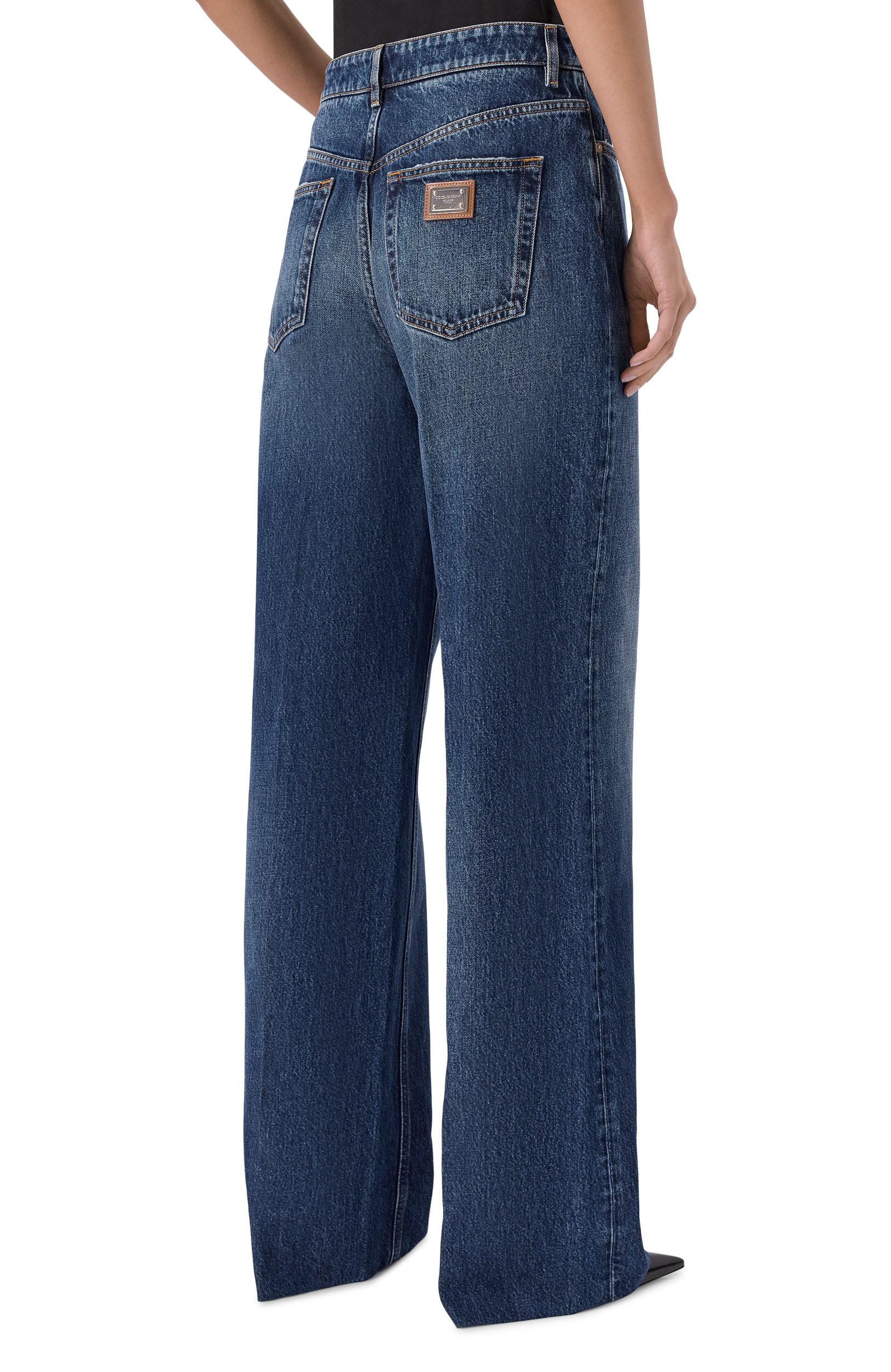 Джинсы DOLCE & GABBANA синего цвета по цене 109000 руб., арт. FTC79D/G8PT3, фото 4 Джинсы DOLCE & GABBANA, арт. FTC79D/G8PT3, фото 4