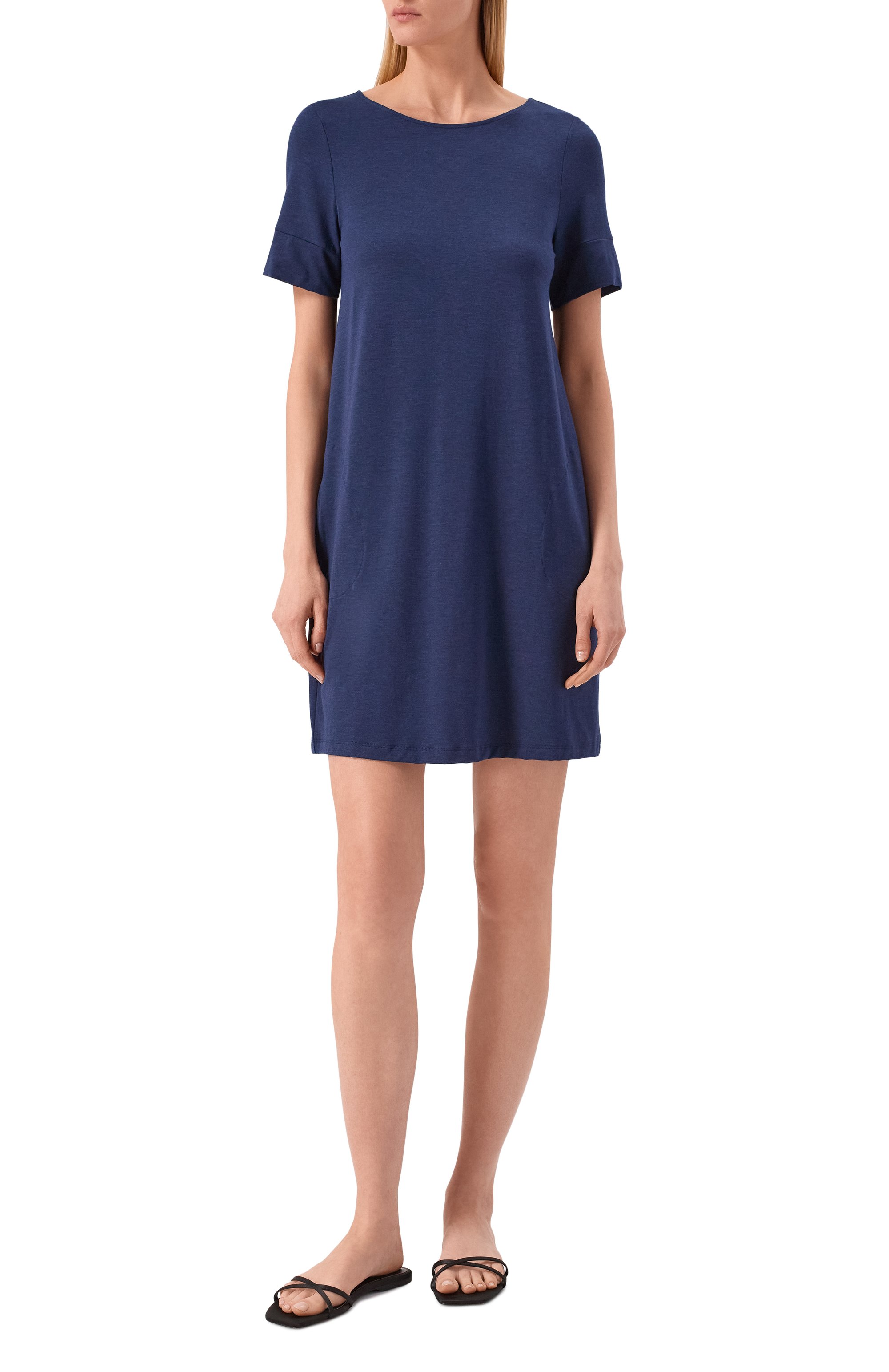 Сорочка из вискозы HANRO синего цвета по цене 18930 руб., арт. 074949, фото 2 Сорочка из вискозы HANRO, арт. 074949, фото 2