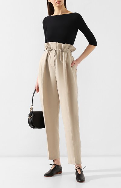 Льняные брюки ACNE STUDIOS бежевого цвета по цене 45300 руб., арт. AK0091, фото 2 Льняные брюки ACNE STUDIOS, арт. AK0091, фото 2