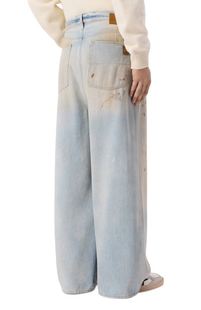 Джинсы AMIRI голубого цвета по цене 77200 руб., арт. AM326JE001, фото 4 Джинсы AMIRI, арт. AM326JE001, фото 4