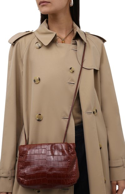 Сумка bourse medium из кожи аллигатора THE ROW коричневого цвета по цене 2385000 руб., арт. W1280E33/AMIS, фото 2 Сумка bourse medium из кожи аллигатора THE ROW, арт. W1280E33/AMIS, фото 2