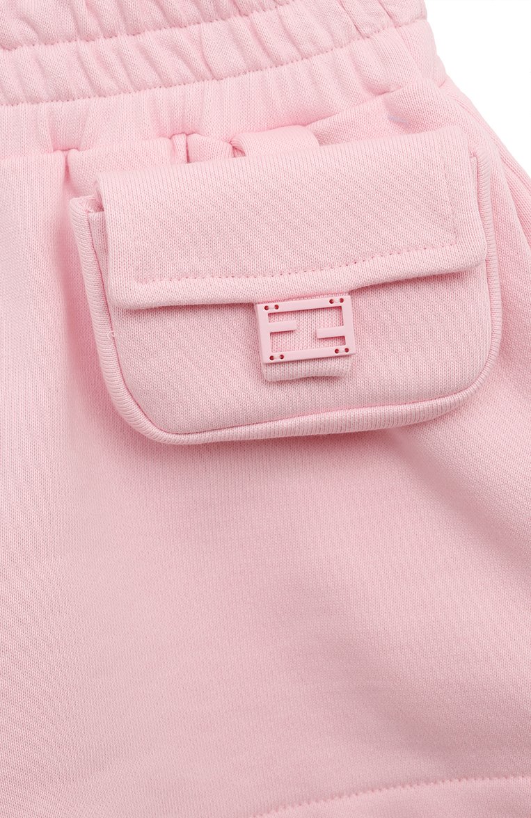 Детские хлопковые шорты FENDI светло-розового цвета, арт. JFF319/5V0/8-12+ | Фото 3 (Нос: Не проставлено; Материал сплава: Проставлено; Материал внешний: Хлопок; Случай: Повседневный; Ростовка одежда: 9 лет | 134 см, 12 лет | 152 см, 13 - 15 лет | 158 см, 10 - 11 лет | 140 - 146см)