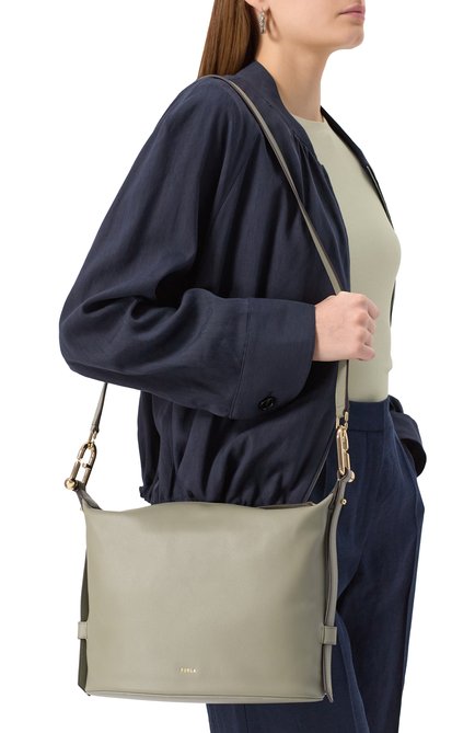 Женская сумка furla nuvola medium FURLA хаки цвета, арт. WB01656/BX2045 | Фото 2 (Ремень/цепочка: На ремешке; Материал сплава: Проставлено; Драгоценные камни: Проставлено; Материал: Натуральная кожа; Размер: medium)