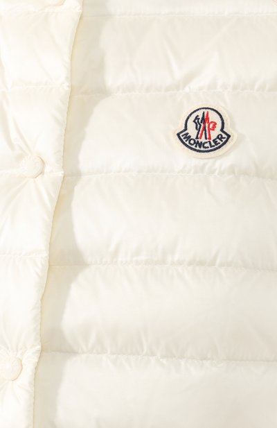 Пуховый жилет liane MONCLER белого цвета по цене 64400 руб., арт. F1-093-1A102-00-53048, фото 5 Пуховый жилет liane MONCLER, арт. F1-093-1A102-00-53048, фото 5