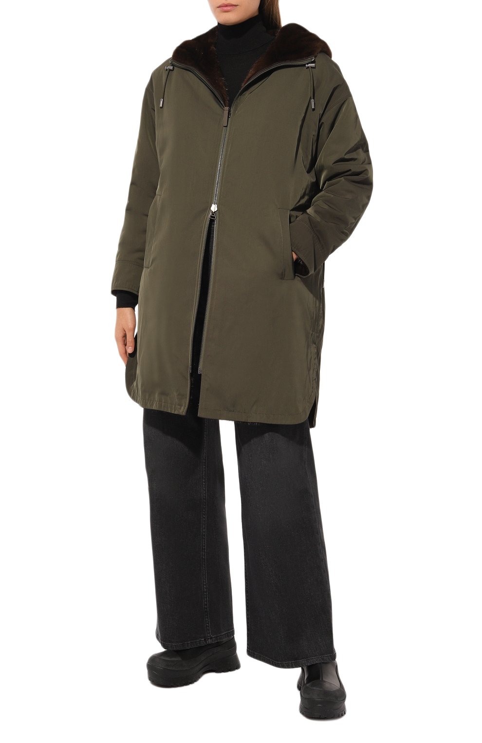Двусторонняя парка с подкладкой из норки YVES SALOMON хаки цвета по цене 1630000 руб., арт. 24WFM06693A22X, фото 2 Двусторонняя парка с подкладкой из норки YVES SALOMON, арт. 24WFM06693A22X, фото 2