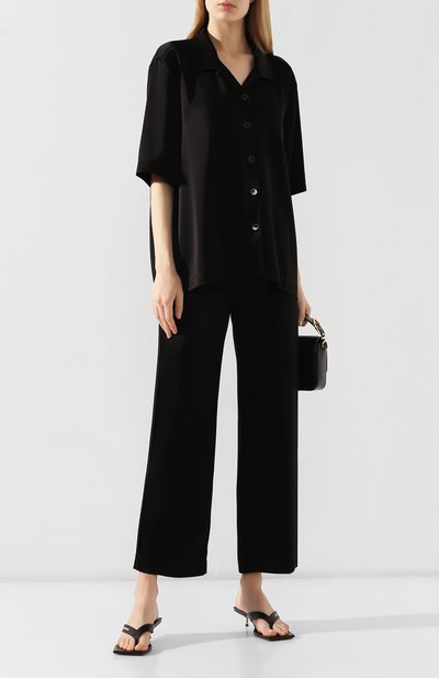 Блузка NANUSHKA черного цвета по цене 43500 руб., арт. NARAZ_BLACK_SLIP SATIN, фото 2 Блузка NANUSHKA, арт. NARAZ_BLACK_SLIP SATIN, фото 2