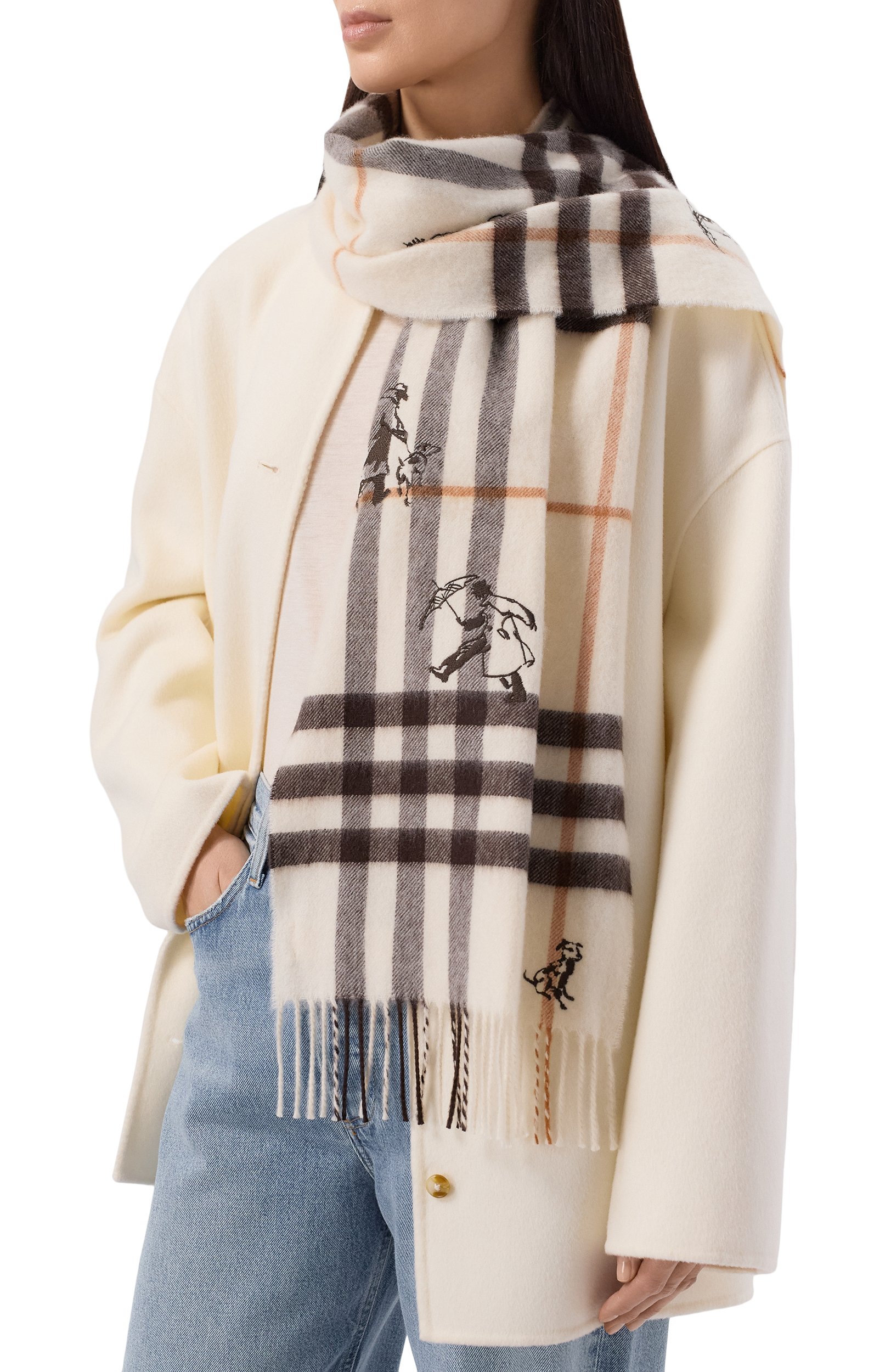 Кашемировый шарф BURBERRY кремового цвета по цене 87000 руб., арт. 8131139, фото 2 Кашемировый шарф BURBERRY, арт. 8131139, фото 2