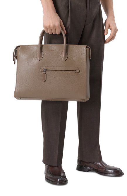 Мужская портфель SANTONI бежевого цвета, арт. UFBGA2715EN-AVGP | Фото 2 (Размер: large; Драгоценные камни: Проставлено; Материал сплава: Проставлено; Ремень/цепочка: На ремешке; Материал: Натуральная кожа)