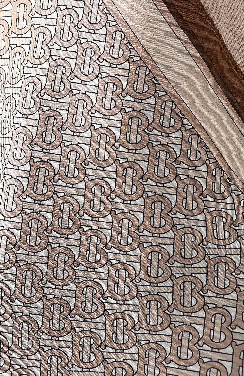 Шерстяной топ BURBERRY бежевого цвета по цене 87750 руб., арт. 8016930, фото 5 Шерстяной топ BURBERRY, арт. 8016930, фото 5