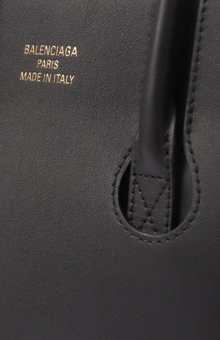 Женская сумка hampton mini BALENCIAGA черного цвета, арт. 813362/2ABAV | Фото 3 (Размер: mini; Ремень/цепочка: На ремешке; Материал: Натуральная кожа)