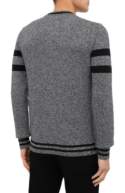 Кашемировый свитер DOLCE & GABBANA серого цвета по цене 137000 руб., арт. GXA63T/JAW1Z, фото 4 Кашемировый свитер DOLCE & GABBANA, арт. GXA63T/JAW1Z, фото 4