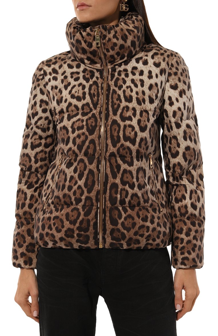 Женский пуховик DOLCE & GABBANA леопардового цвета, арт. F9R11T/HSMW8/36 | Фото 3 (Рукава: Длинные; Материал сплава: Проставлено; Драгоценные камни: Проставлено; Длина (верхняя одежда): Короткие; Материал подклада: Синтетический материал; Стили: Гламурный; Кросс-КТ: Пуховик; Материал внешний: Синтетический материал)
