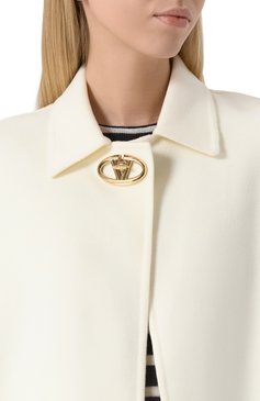 Женская кейп из шерсти и кашемира VALENTINO белого цвета, арт. 5B3CG4C06JA | Фото 5 (Материал внешний: Шерсть; Длина (верхняя одежда): До середины бедра; Кросс-КТ: Куртка; Стили: Романтичный)