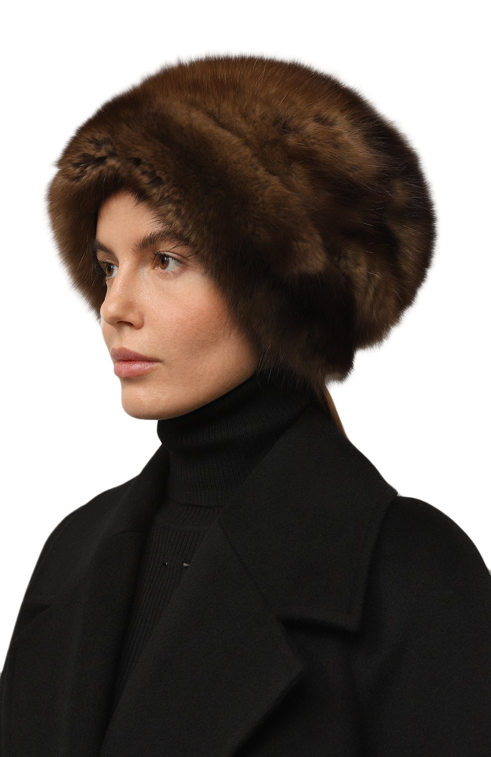 Шапка из меха соболя FURLAND коричневого цвета по цене 510000 руб., арт. 0016303210032100007, фото 2 Шапка из меха соболя FURLAND, арт. 0016303210032100007, фото 2