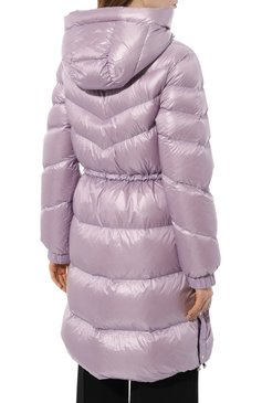 Женский пуховик WOOLRICH сиреневого цвета, арт. CFWW0U0719FRUT3085 | Фото 4 (Кросс-КТ: Куртка, Пуховик; Рукава: Длинные; Длина (верхняя одежда): До колена; Материал внешний: Синтетический материал; Материал сплава: Проставлено; Материал подклада: Синтетический материал; Драгоценные камни: Проставлено; Материал утеплителя: Пух и перо; Стили: Кэжуэл)