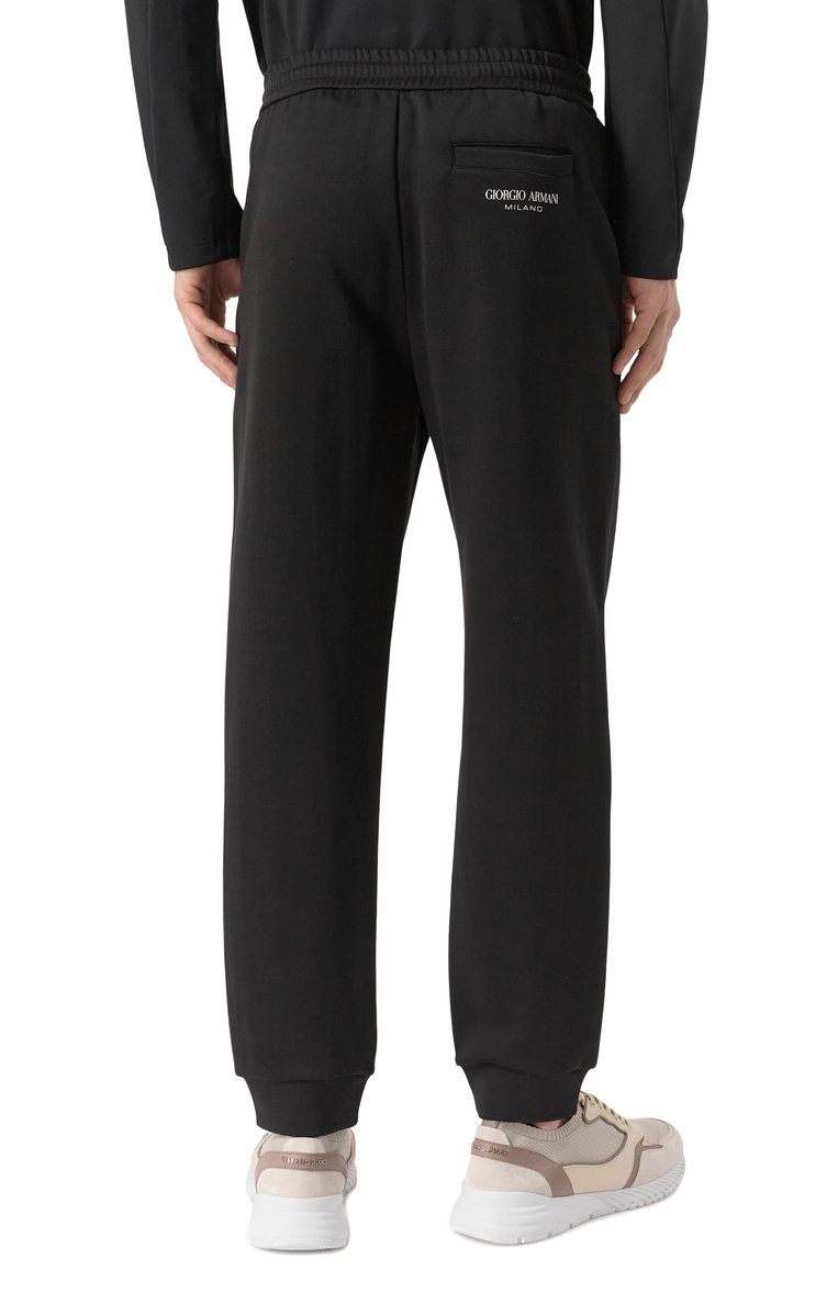 Мужские джоггеры GIORGIO ARMANI черного цвета, арт. GM001531/TE10668 | Фото 4 (Материал внешний: Синтетический материал; Длина (брюки, джинсы): Стандартные; Силуэт М (брюки): Джоггеры; Стили: Спорт-шик; Автоматизация ТО: Проставлено; Автоматизация состава: Проставлено)