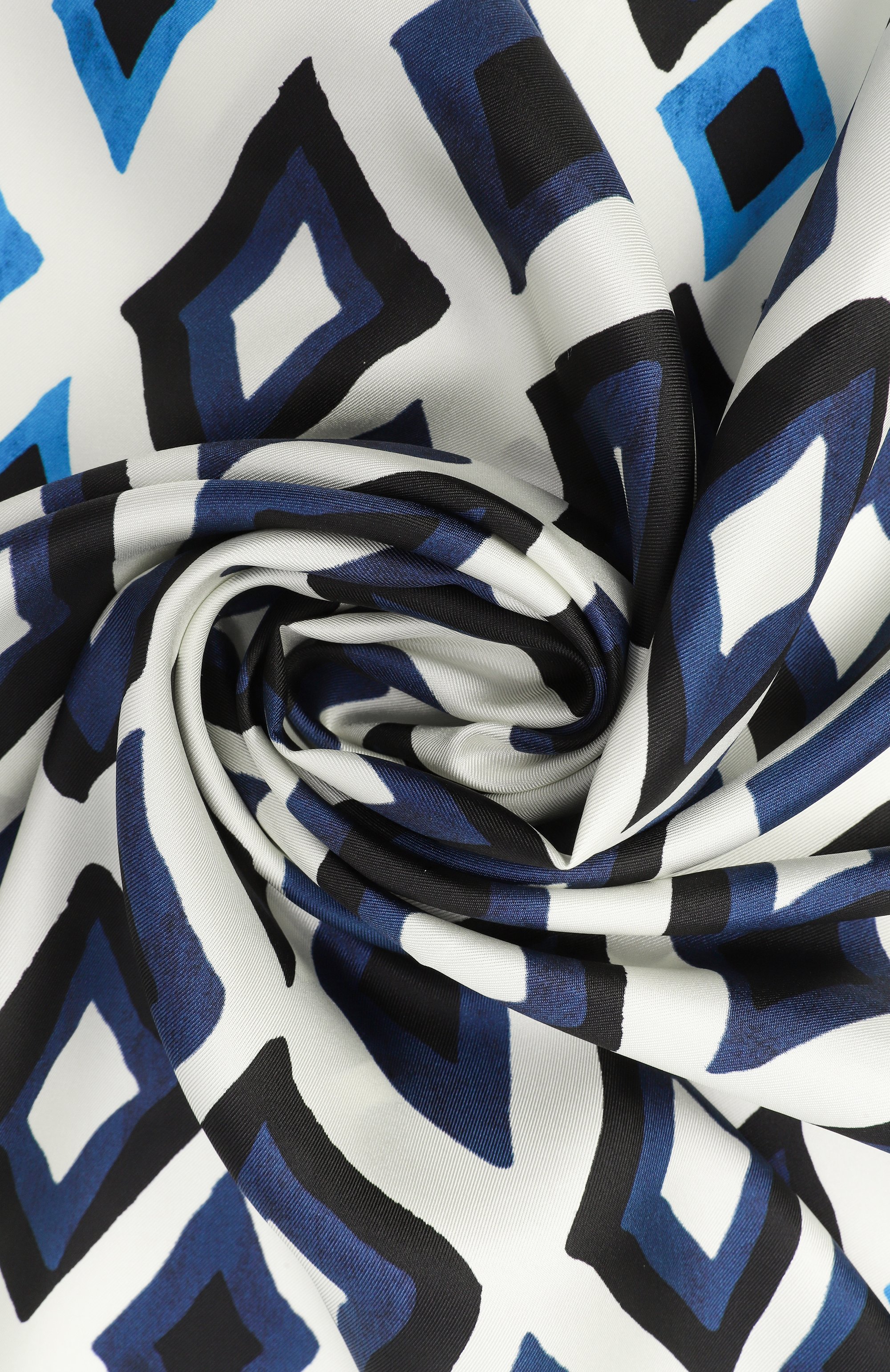 Шелковый платок LANVIN молочного цвета по цене 37900 руб., арт. 710009394, фото 3 Шелковый платок LANVIN, арт. 710009394, фото 3