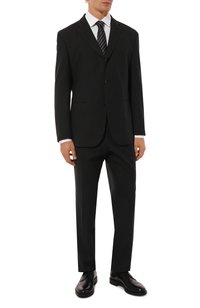 Темно-зеленый