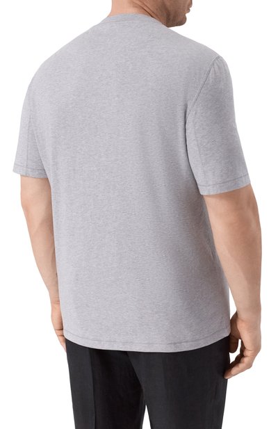 Хлопковая футболка BRUNELLO CUCINELLI серого цвета по цене 63950 руб., арт. M0B131328G, фото 4 Хлопковая футболка BRUNELLO CUCINELLI, арт. M0B131328G, фото 4