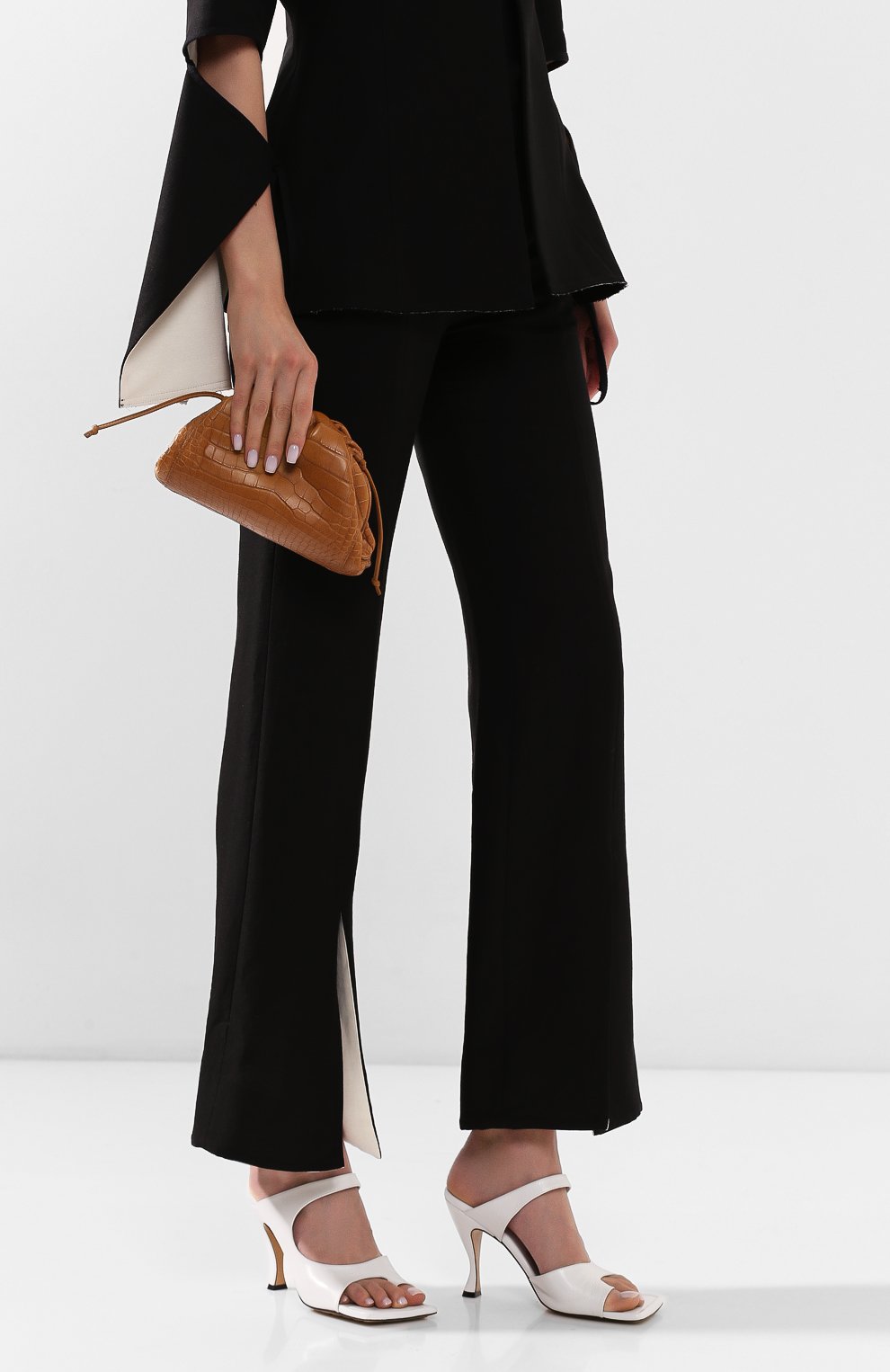 Клатч pouch mini из кожи аллигатора BOTTEGA VENETA, арт. 585852/VCPX1/AMIS, фото 5