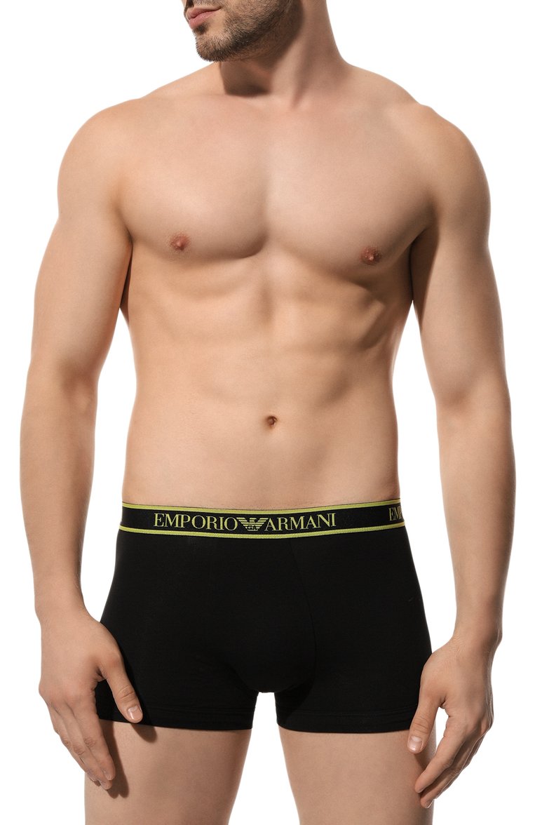 Мужские комплект из трех боксеров EMPORIO ARMANI черного цвета, арт. 111357/4F717 | Фото 4 (Нос: Не проставлено; Материал сплава: Проставлено; Материал внешний: Хлопок; Мужское Кросс-КТ: Трусы; Кросс-КТ: бельё; Трусы М: Боксеры)