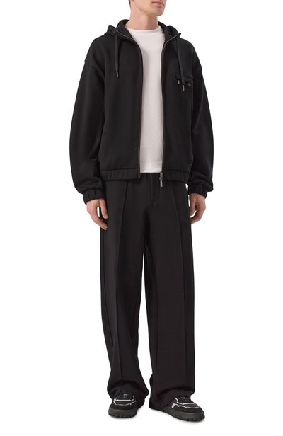 Хлопковые брюки EMPORIO ARMANI черного цвета по цене 31600 руб., арт. EM006837/AF13713, фото 2 Хлопковые брюки EMPORIO ARMANI, арт. EM006837/AF13713, фото 2