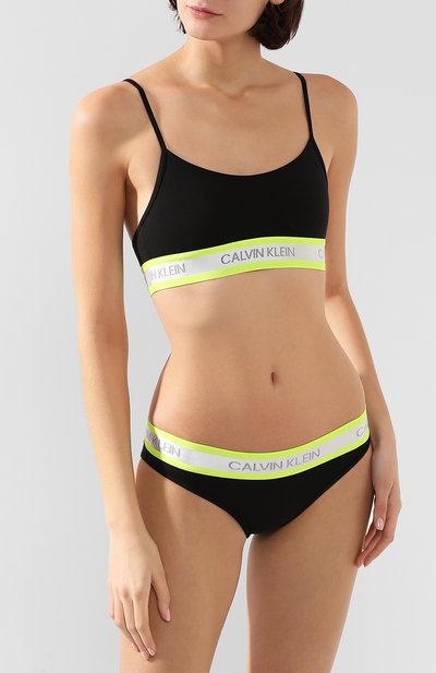 Бра-топ CALVIN KLEIN черного цвета по цене 3995 руб., арт. QF5459E, фото 2 Бра-топ CALVIN KLEIN, арт. QF5459E, фото 2
