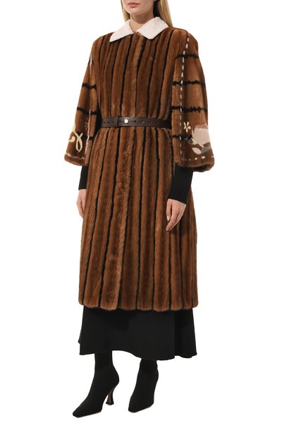 Шуба из норки FENDI коричневого цвета по цене 4415000 руб., арт. FNF81F A5NH, фото 3 Шуба из норки FENDI, арт. FNF81F A5NH, фото 3