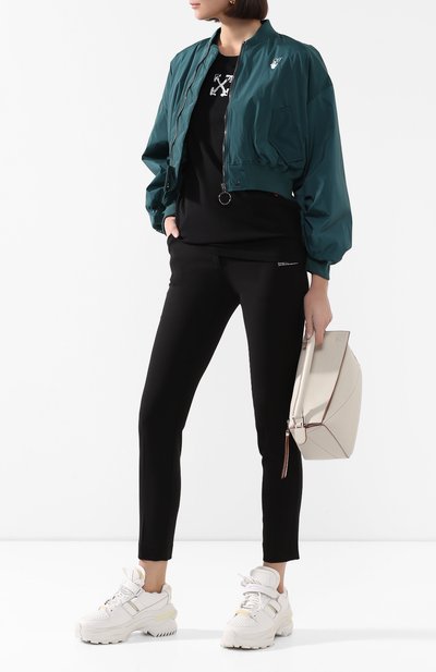 Бомбер OFF-WHITE зеленого цвета по цене 74350 руб., арт. 0WEA200S20FAB0015501, фото 2 Бомбер OFF-WHITE, арт. 0WEA200S20FAB0015501, фото 2