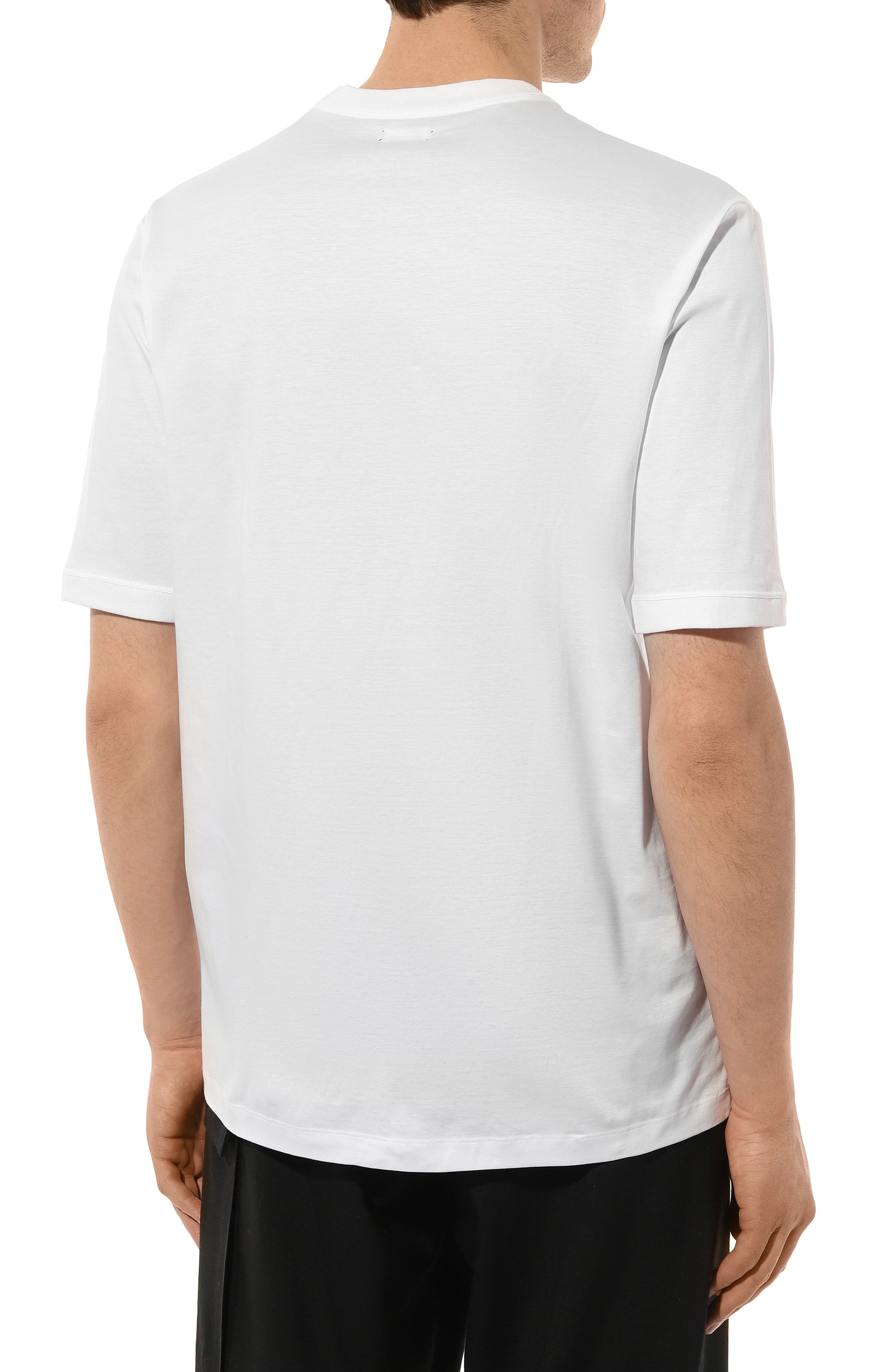 Хлопковая футболка KITON белого цвета по цене 43100 руб., арт. UMC029H08800, фото 4 Хлопковая футболка KITON, арт. UMC029H08800, фото 4