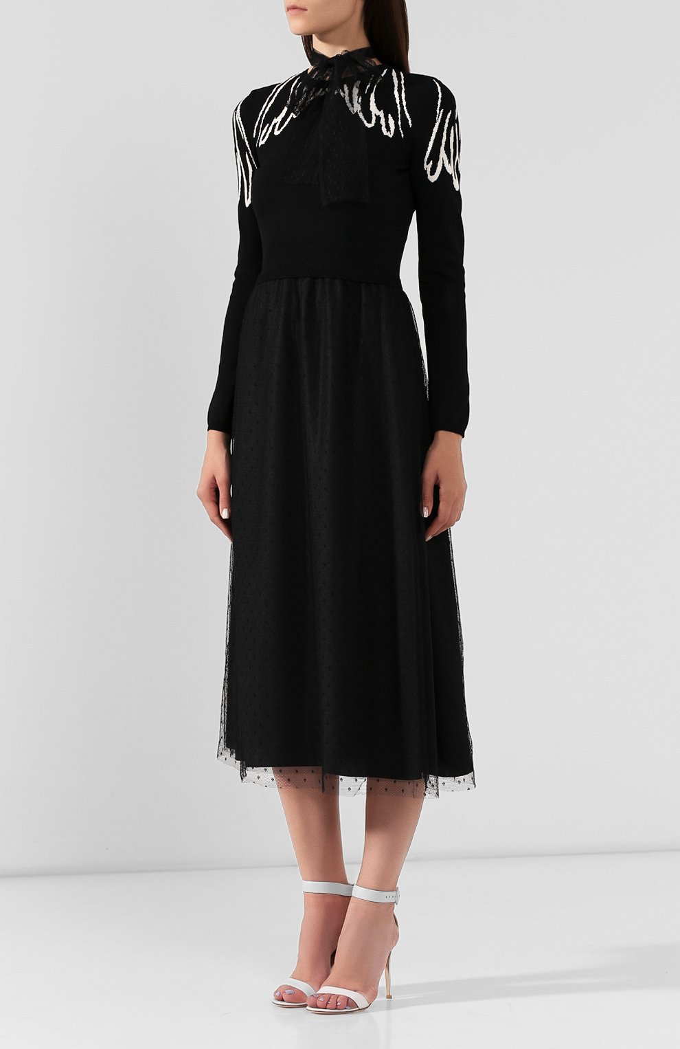 Платье-миди REDVALENTINO черно-белого цвета по цене 89700 руб., арт. SR3KDA78/4G9, фото 3 Платье-миди REDVALENTINO, арт. SR3KDA78/4G9, фото 3