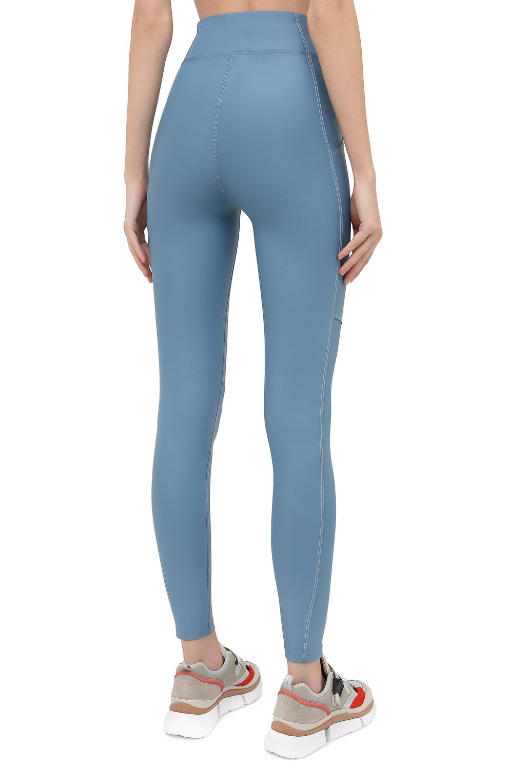 Легинсы HEROINE SPORT голубого цвета по цене 14300 руб., арт. HS-4-086/SUMMER 2020, фото 4 Легинсы HEROINE SPORT, арт. HS-4-086/SUMMER 2020, фото 4