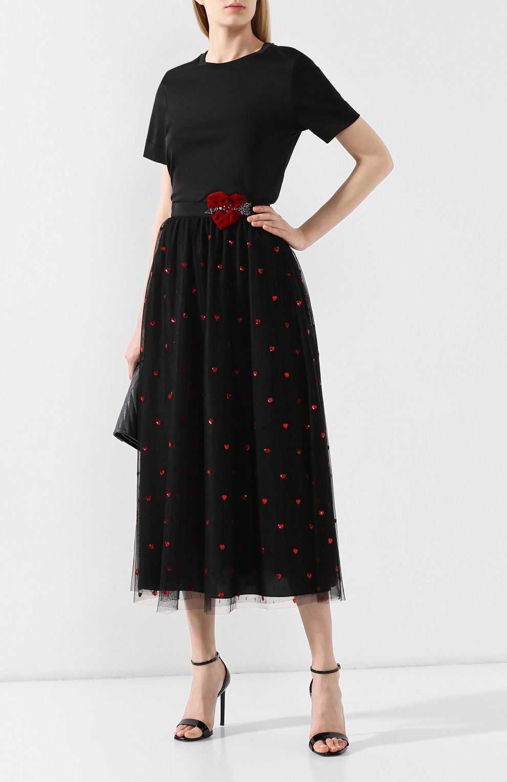 Юбка-миди REDVALENTINO черного цвета по цене 56800 руб., арт. SR3RA00J/4CN, фото 2 Юбка-миди REDVALENTINO, арт. SR3RA00J/4CN, фото 2