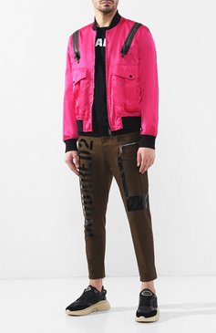 Мужской бомбер DSQUARED2 фуксия цвета, арт. S74AM0902/S49576 | Фото 2 (Длина (верхняя одежда): Короткие; Материал внешний: Синтетический материал; Статус проверки: Проверено, Проверена категория; Рукава: Длинные; Принт: Без принта; Мужское Кросс-КТ: Верхняя одежда; Кросс-КТ: Куртка, бомбер; Стили: Гранж; Материал сплава: Проставлено, Проверено; Драгоценные камни: Проставлено)