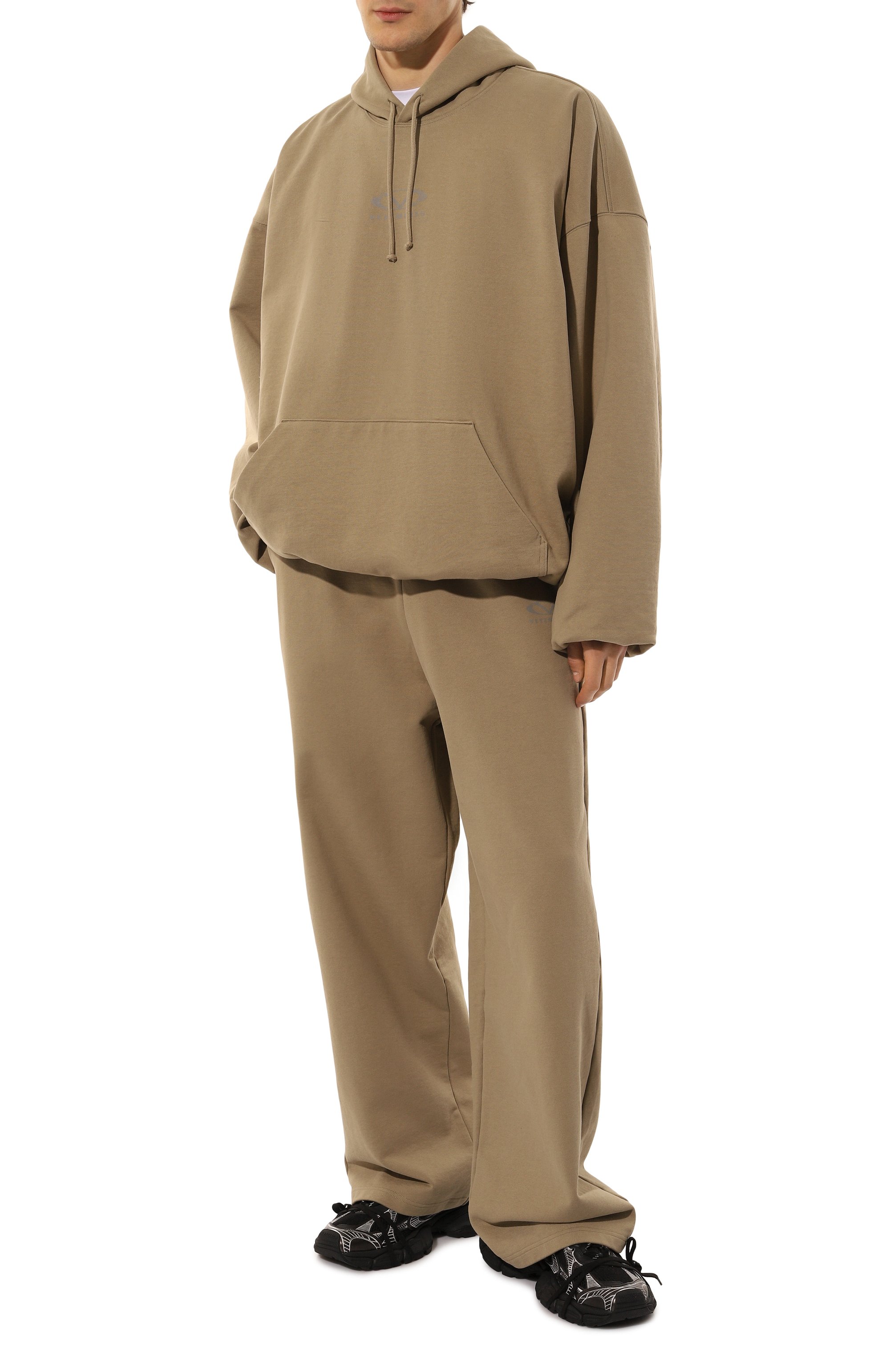Хлопковое худи VETEMENTS хаки цвета по цене 91950 руб., арт. UA66HD600T, фото 5 Хлопковое худи VETEMENTS, арт. UA66HD600T, фото 5
