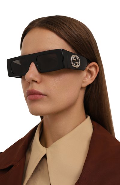 Солнцезащитные очки GUCCI черного цвета по цене 39100 руб., арт. GG1646S 001, фото 2 Солнцезащитные очки GUCCI, арт. GG1646S 001, фото 2