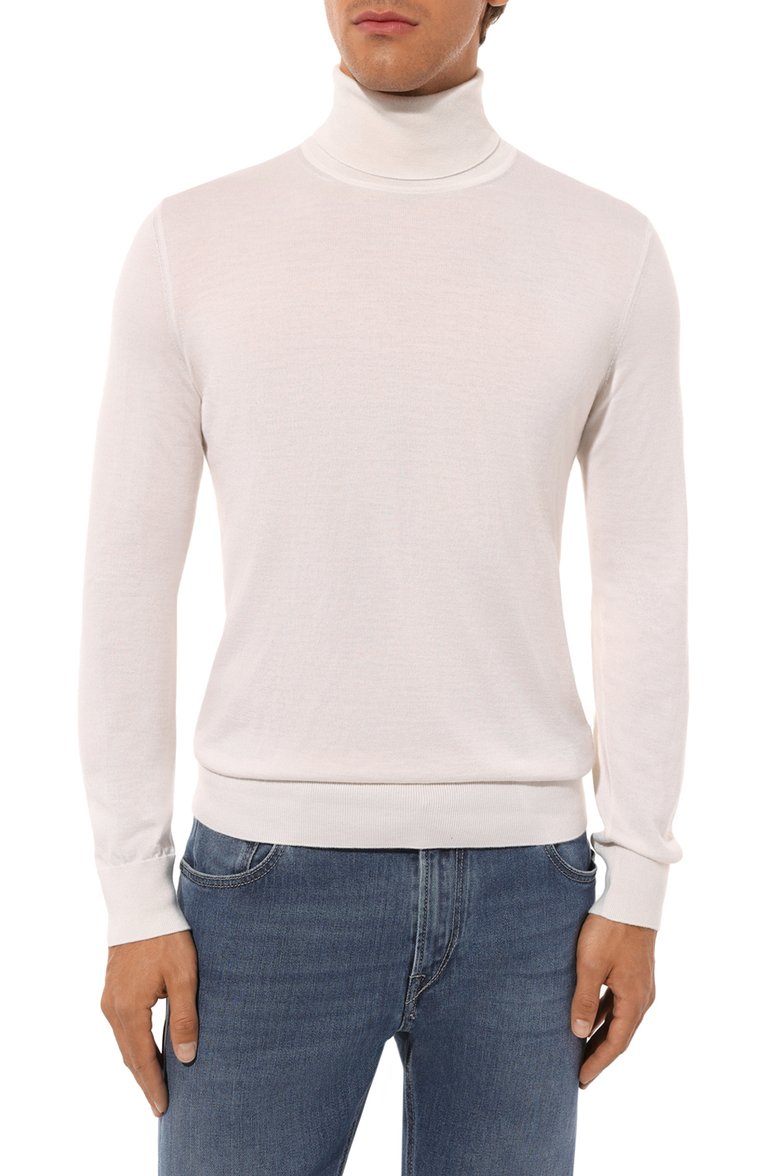 Мужской водолазка из кашемира и шелка ZEGNA белого цвета, арт. UCJ00A6/120 | Фото 3 (Материал внешний: Шелк, Кашемир, Шерсть; Длина (для топов): Стандартные; Рукава: Длинные; Мужское Кросс-КТ: Водолазка-одежда; Принт: Без принта; Стили: Кэжуэл)