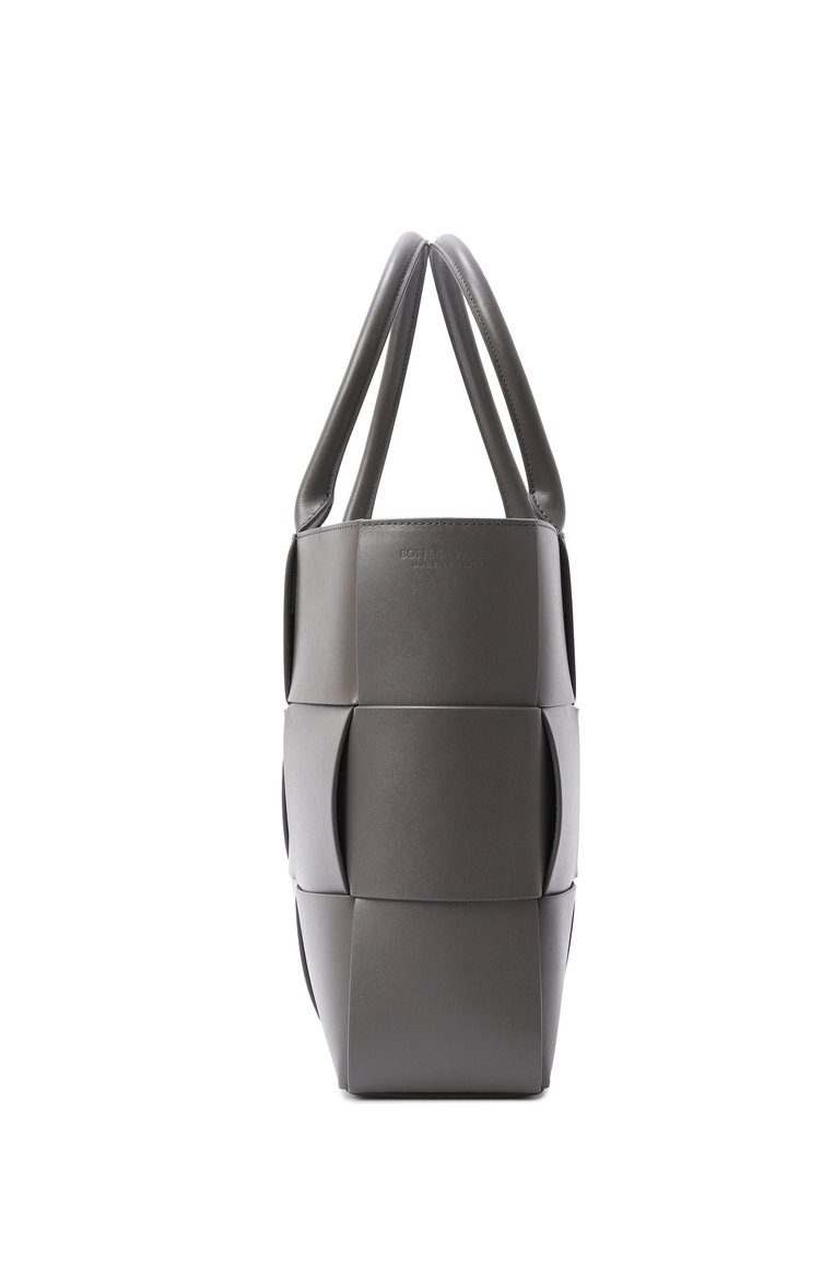 Мужская сумка-тоут arco BOTTEGA VENETA серого цвета, арт. 756682/VB1K0 | Фото 4 (Материал: Натуральная кожа; Размер: large; Автоматизация ТО: Проставлено; Автоматизация состава: Проставлено)