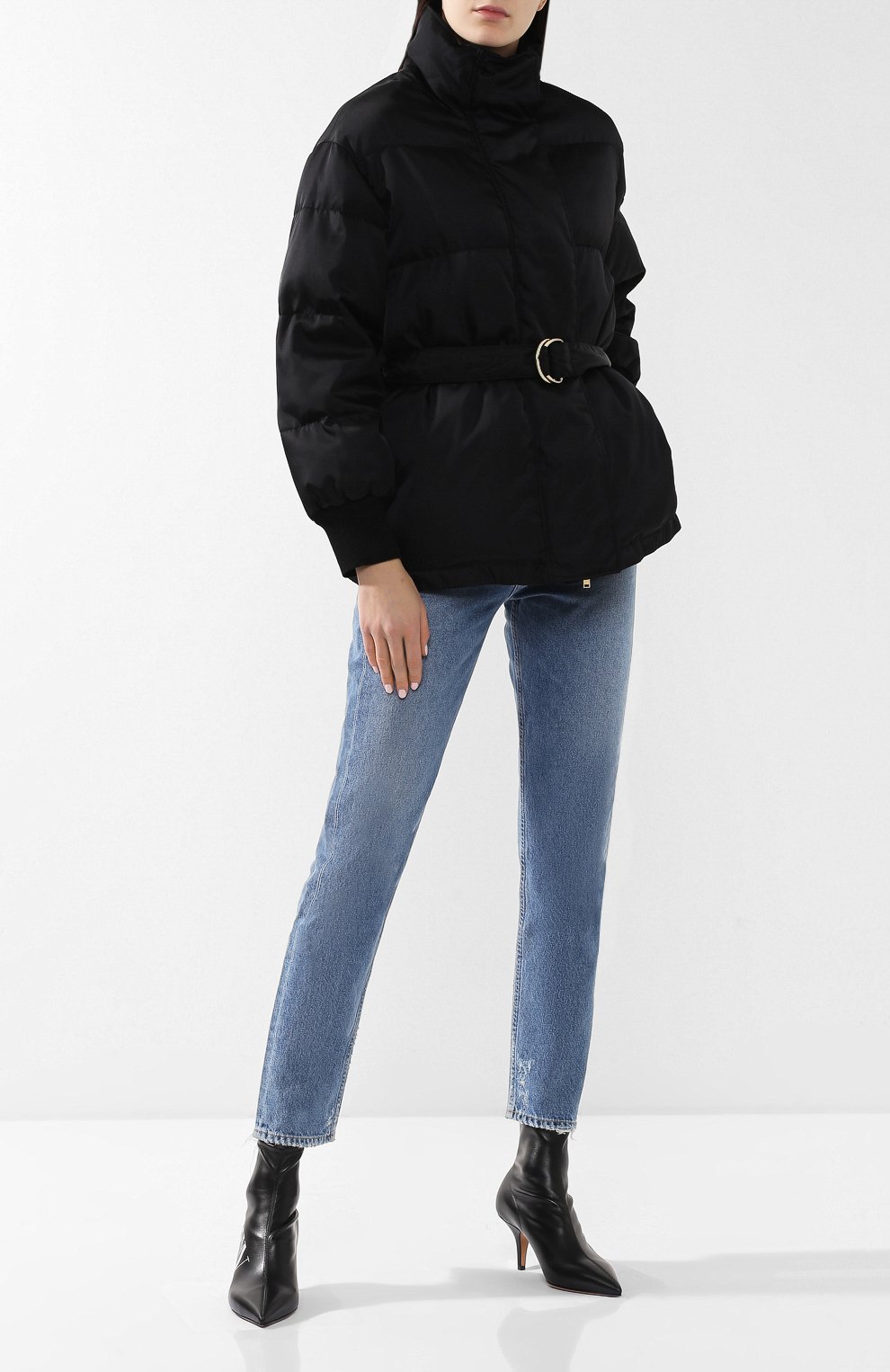 Пуховик с поясом STELLA MCCARTNEY черного цвета по цене 99500 руб., арт. 557794/SLA16, фото 2 Пуховик с поясом STELLA MCCARTNEY, арт. 557794/SLA16, фото 2
