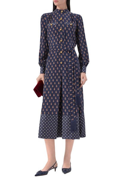 Кожаные туфли vlogo signature 40 VALENTINO темно-синего цвета по цене 118000 руб., арт. 8W2S0Q70/TMK, фото 3 Кожаные туфли vlogo signature 40 VALENTINO, арт. 8W2S0Q70/TMK, фото 3