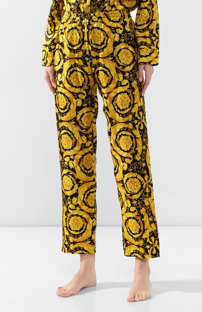 Шелковые брюки VERSACE разноцветного цвета по цене 83550 руб., арт. AUD05057/A232999, фото 3 Шелковые брюки VERSACE, арт. AUD05057/A232999, фото 3
