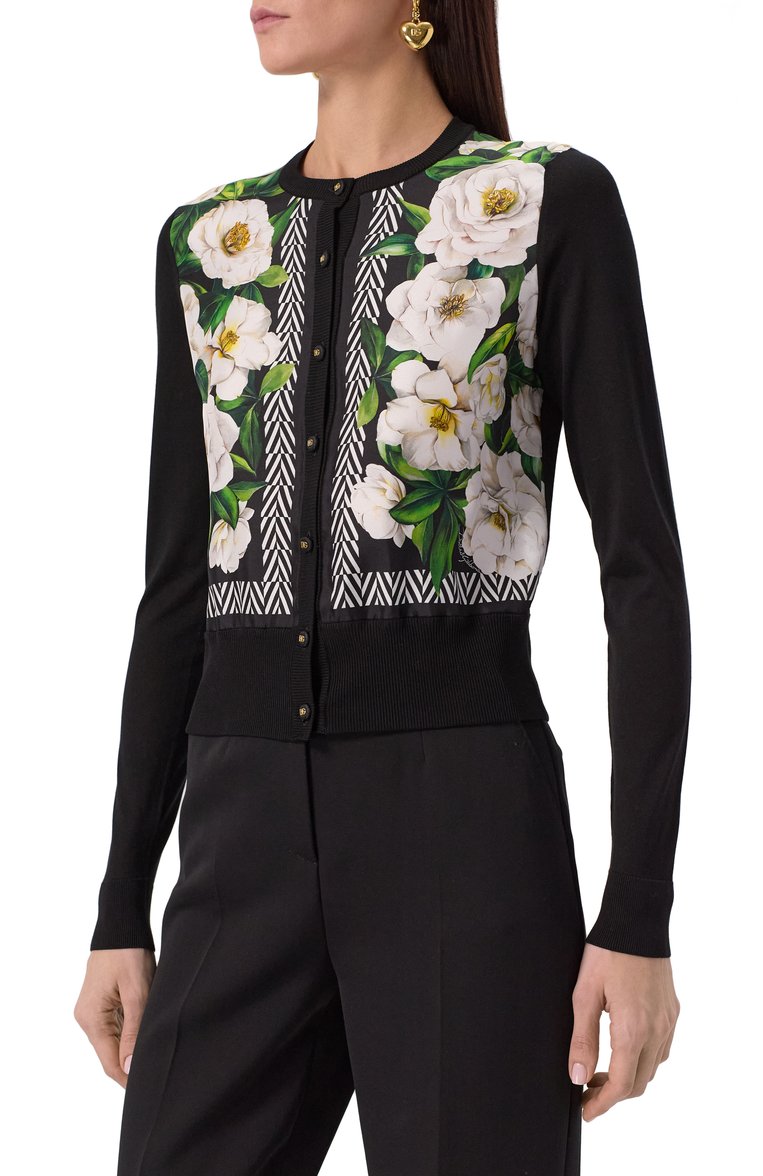 Женский шелковый кардиган DOLCE & GABBANA черного цвета, арт. FXV79T/JBSK9 | Фото 3 (Длина (для топов): Стандартные; Рукава: Длинные; Материал внешний: Шелк; Женское Кросс-КТ: кардиган-трикотаж; Стили: Кэжуэл; Застежка: �Пуговицы; Автоматизация ТО: Проставлено; Размерность: Идёт в размер; Автоматизация состава: Проставлено)