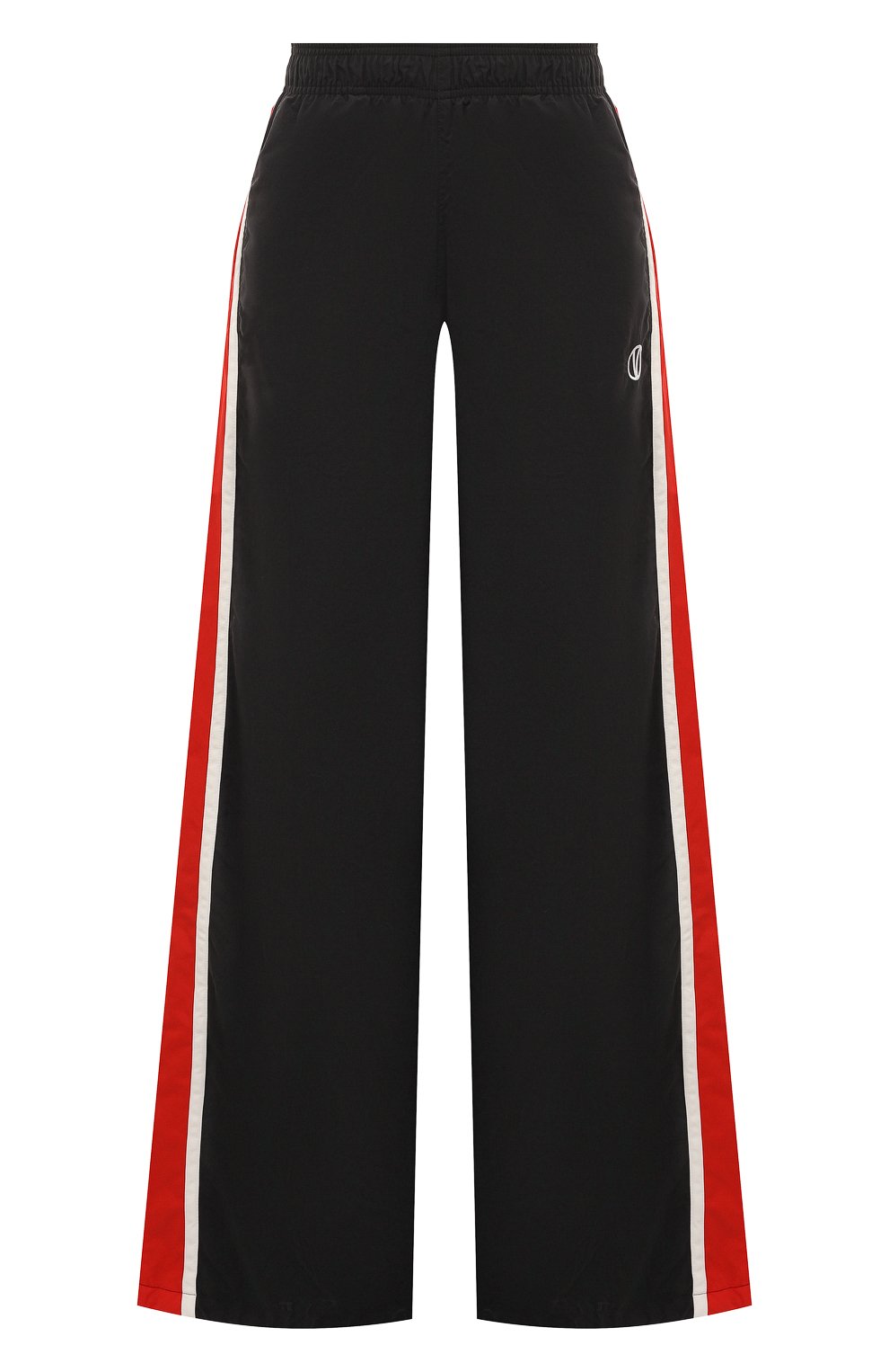 Брюки VETEMENTS черного цвета по цене 152000 руб., арт. UA65PB680R/NYL0N, фото 1 Брюки VETEMENTS, арт. UA65PB680R/NYL0N, фото 1