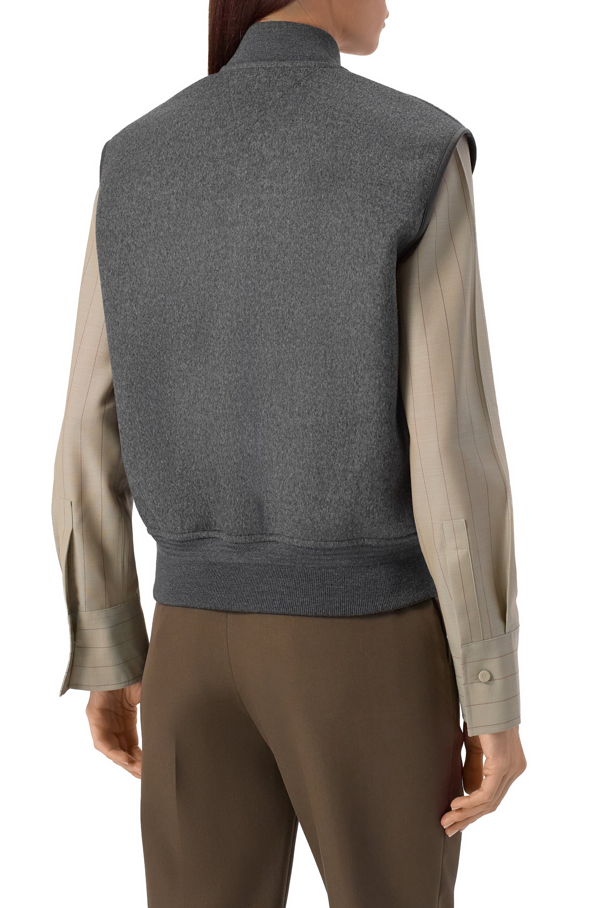 Шерстяной жилет BOTTEGA VENETA серого цвета по цене 277500 руб., арт. 834990/V4CB0, фото 4 Шерстяной жилет BOTTEGA VENETA, арт. 834990/V4CB0, фото 4